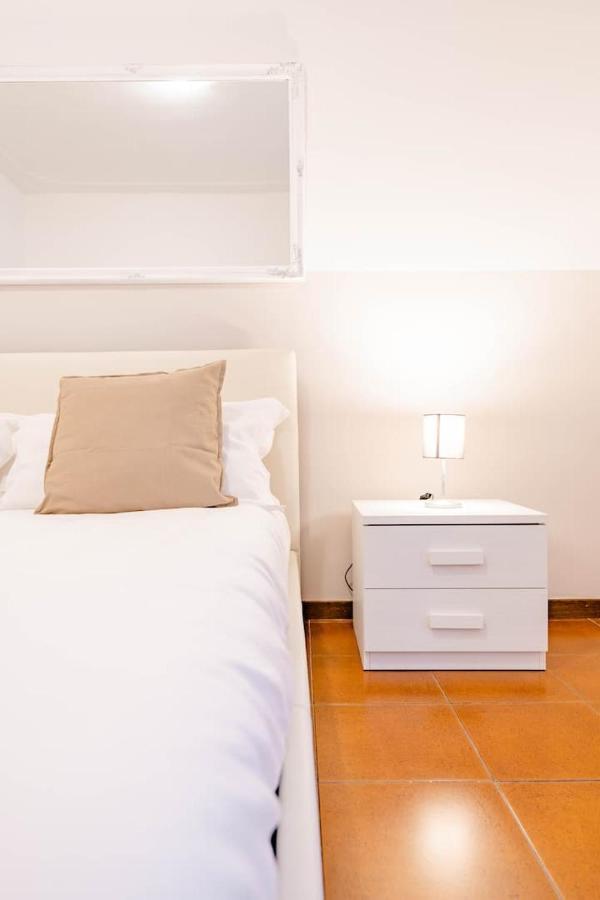 New! Casa Micheli A Trastevere Rom Exteriör bild
